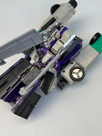 다이노자우루스 피규어 가동식