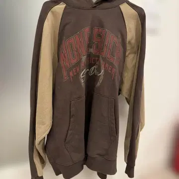 NONE SUCH 후드 부착 후드티 브라운/베이지