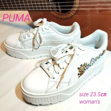 새상품급 PUMA 여성용 통굽 스니커즈 카르멘 23.5cm 이쿠타 에리카
