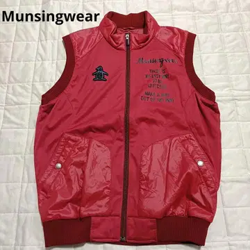 먼싱웨어 베스트 빨간색 골프웨어