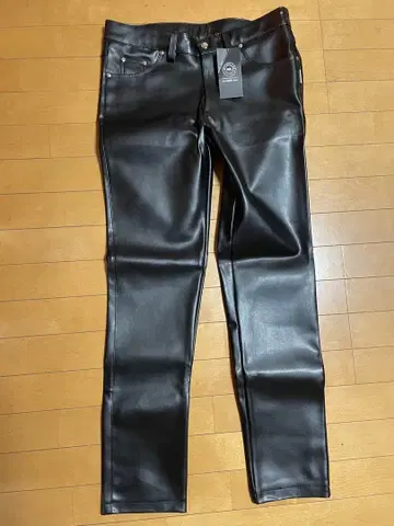 MR.Riegillio 블랙 레더풍 슬림핏 팬츠