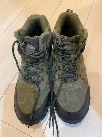 트레킹 슈즈 올리브 그린