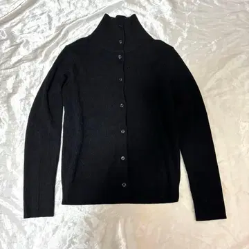 미즈이로 인드 울 하이넥 가디건 리브