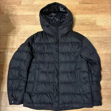 유니클로 다운 자켓 블랙