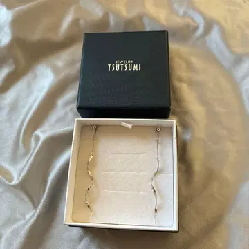 쥬얼리 츠츠미 K10 화이트 골드 귀찌