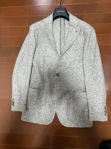 미사용 새상품 TAGLIATORE DAKARSI/W 저리 자켓 46