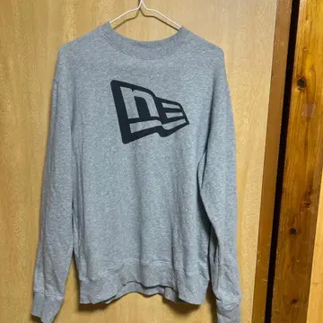 NEW ERA 그레이 트레이닝복 M 사이즈