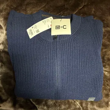 유니클로 C 크루넥 풀 집업 가디건 M 사이즈 네이비 새상품 UNIQLO
