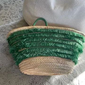 그린 프린지 바스켓백