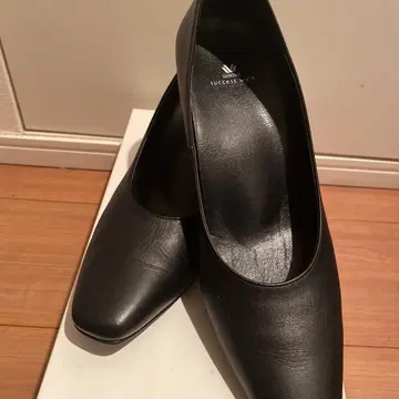 와코루 펌프스 블랙 24.0cm E