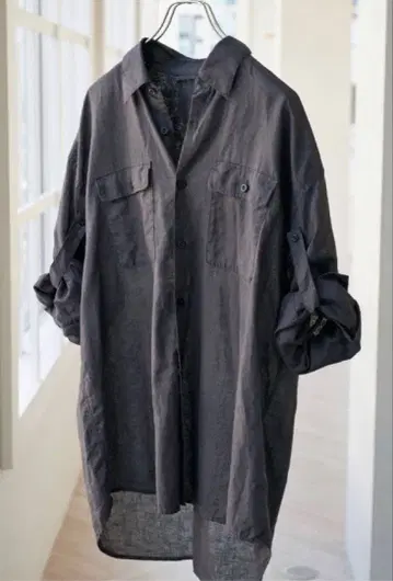 스픽 앤 스팬 다크 그레이 오버 사이즈 셔츠