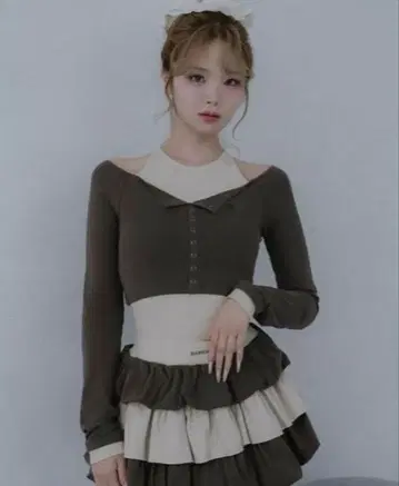 미사용 새상품 Darich 다리치 오프숄더 레이어드 리브 상의