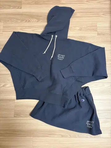 [ CHAMPION*JS by HOLIDAY ] 셋업