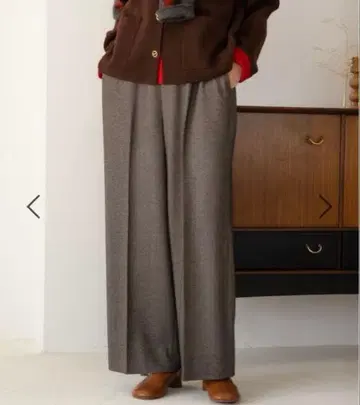 울 라이크 패턴 와이드 팬츠 L 2025년