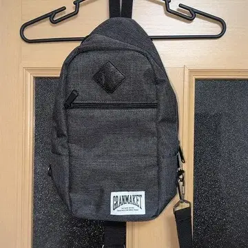GRANMAKET 바디백 그레이