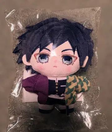 토미오카 기유 이츠누이 픽스