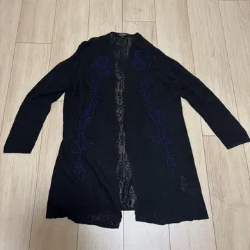 에스카다 레이스 자수 올 패턴 가디건 블랙
