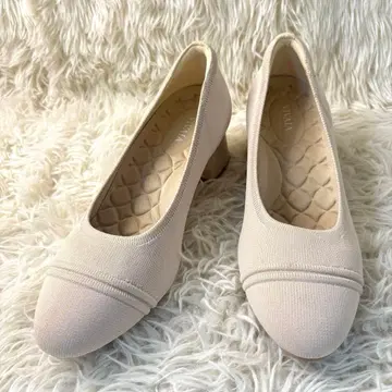 새상품급 VIVAIA 펌프스 플레인토 쾌적 인솔 베이지 25