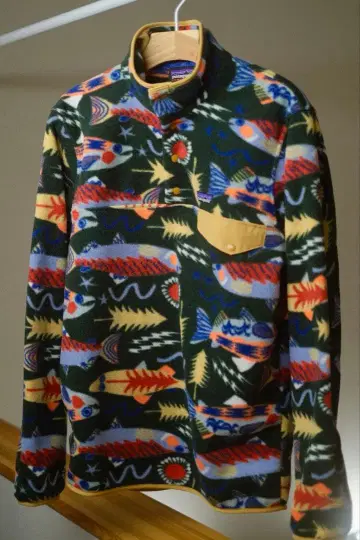 파타고니아 신틸라 스냅T SEOG M 사이즈 연어 패턴