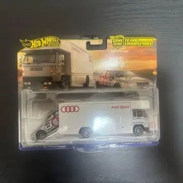 Hot Wheels AUDI S4 quattro