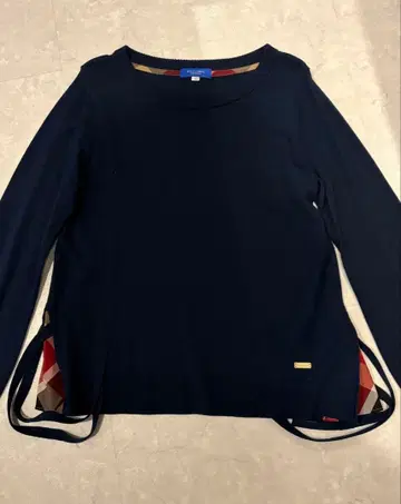 BLUE LABEL CRESTBRIDGE 네이비 긴팔 니트 33