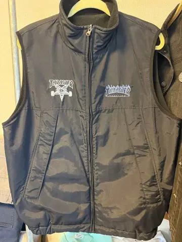 THRASHER 리버서블 베스트