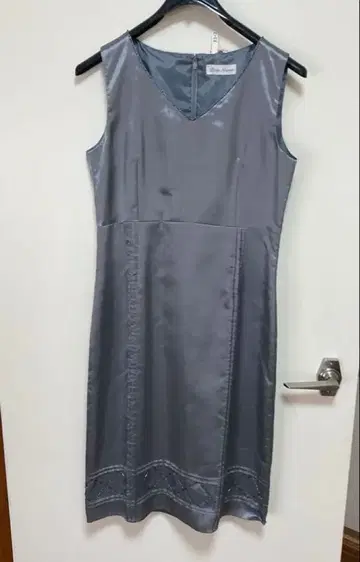 블랑누보 원피스