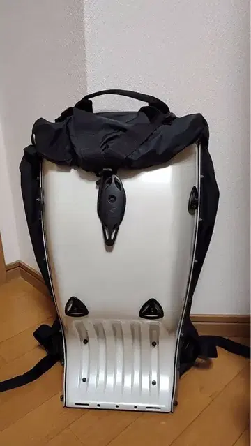 보블비 BOBLBE E 메갈로폴리스 펄 화이트 25L