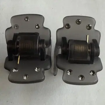 컴플렉스 비즈 그레이 헤어 클립 2개 세트