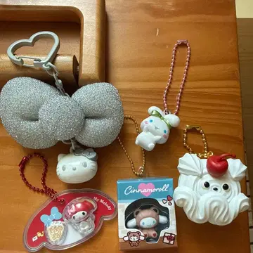 산리오 패키지 참