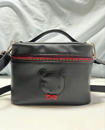 패밀리어 숄더백