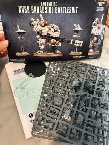 XV88 브로드사이드 배틀슈트 3체 세트