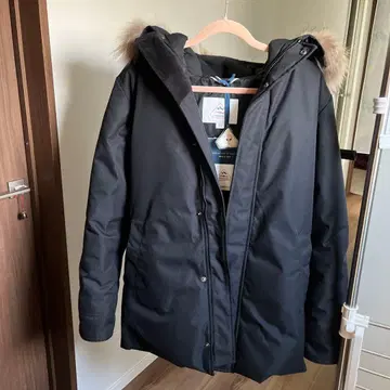 택 포함 피레넥스 안시 퍼 포함 블랙 다운