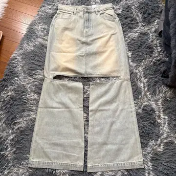 SLY KNEE REVEAL 스커트 사이즈 2 택 포함 미사용