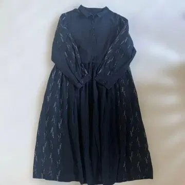 미사용 원피스 블랙 자수