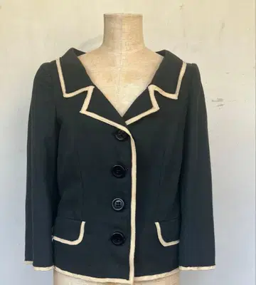 모스키노 치프 앤 시크 테일러드 자켓