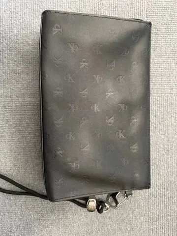 캘빈클라인 파우치/클러치백 HP2042