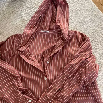 WANDERUNG 브라운 스트라이프 후드 부착 셔츠