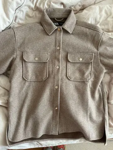 ZARA 베이지 코트