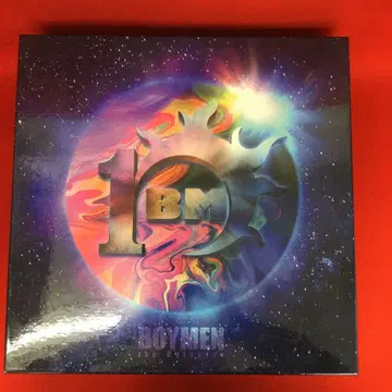 BOYS AND MEN BOYMEN the Universe BOX