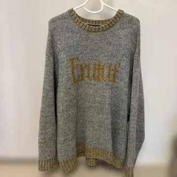 Kastane 그레이 로고 긴팔 니트