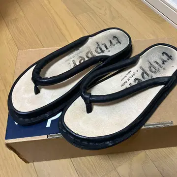 tripper 블랙 40 사이즈 샌들