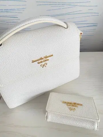 Samantabhadra 화이트 숄더백