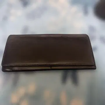 다크 브라운 가죽 장지갑