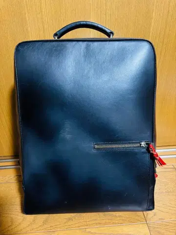 MOTHER HOUSE (마더하우스) 앤티크 스퀘어 백팩