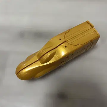 신칸센 변형 로봇 신카리온 E5 하야부사 골드 버전