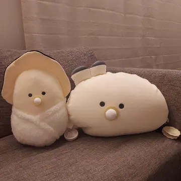 동글동글 눈망울의 생굴 포대기 꼬옥 안는 봉제인형 2개 세트