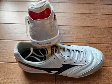 미즈노 살라프로 IN 풋살화 25.5cm