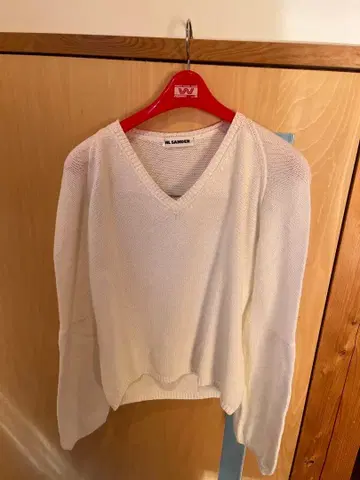 JIL SANDER 화이트 V넥 니트 스웨터