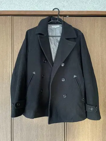 그린 레이블 릴랙싱 블랙 피 코트 M